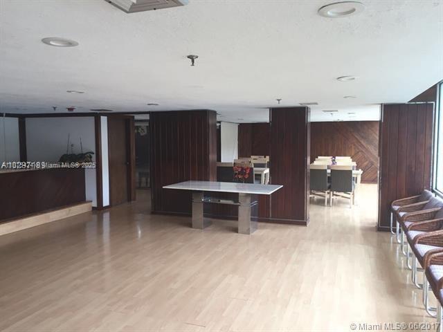 GREYNOLDS PARK CLUB CONDO - Residential