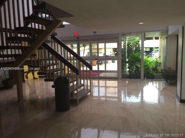 GREYNOLDS PARK CLUB CONDO - Residential