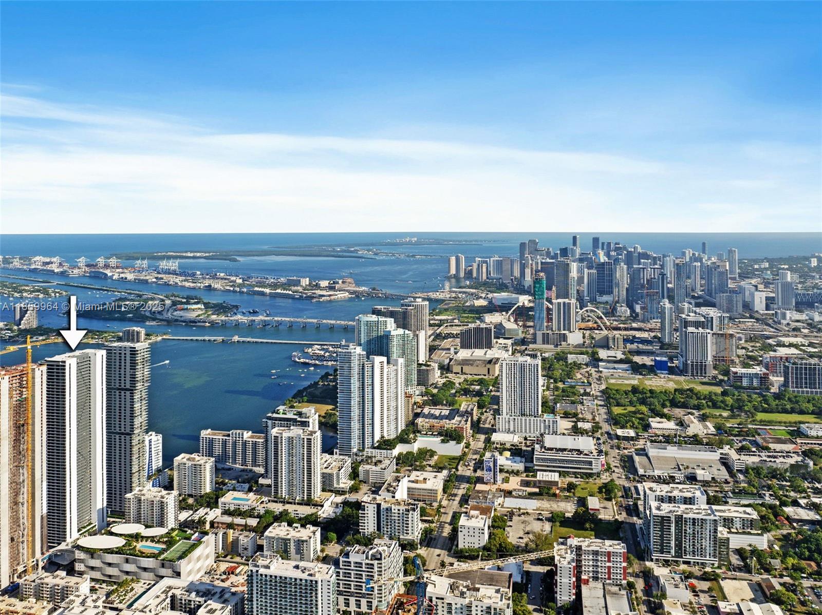 ARIA RESERVE - Residential Lease