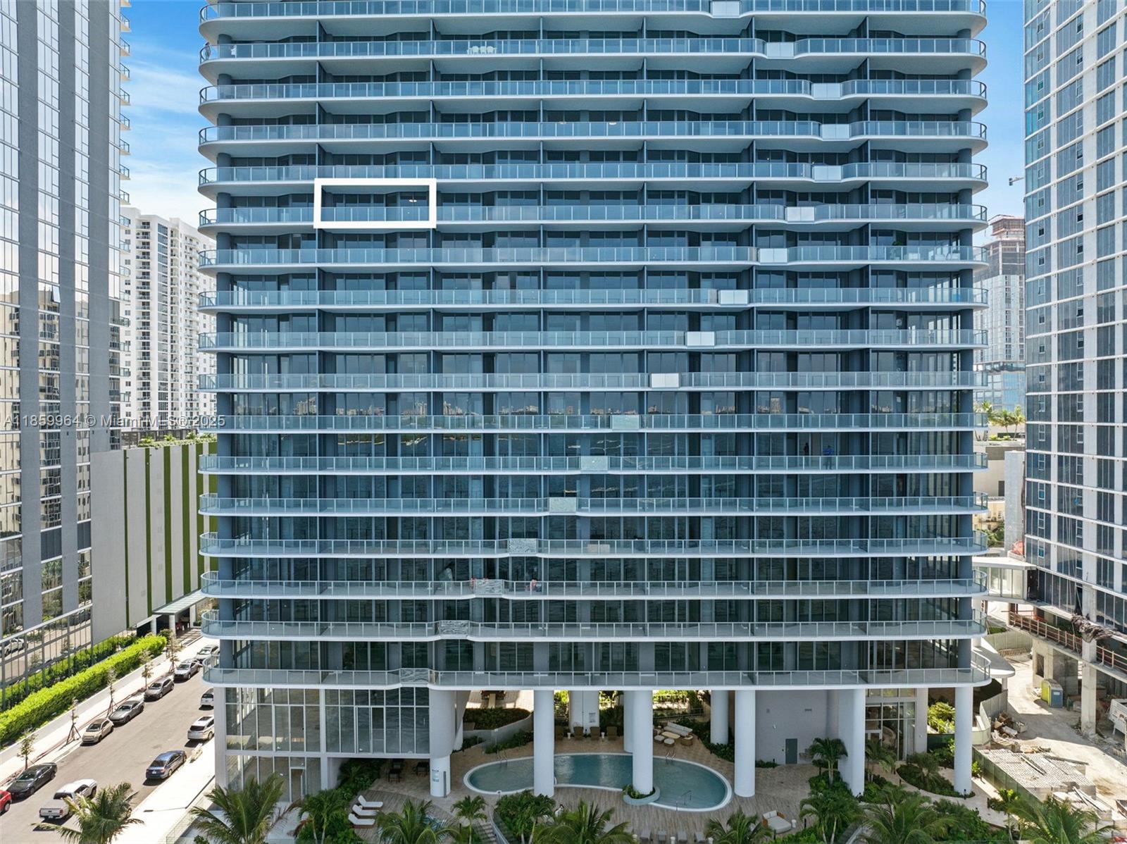 700 NE 24 St 1406