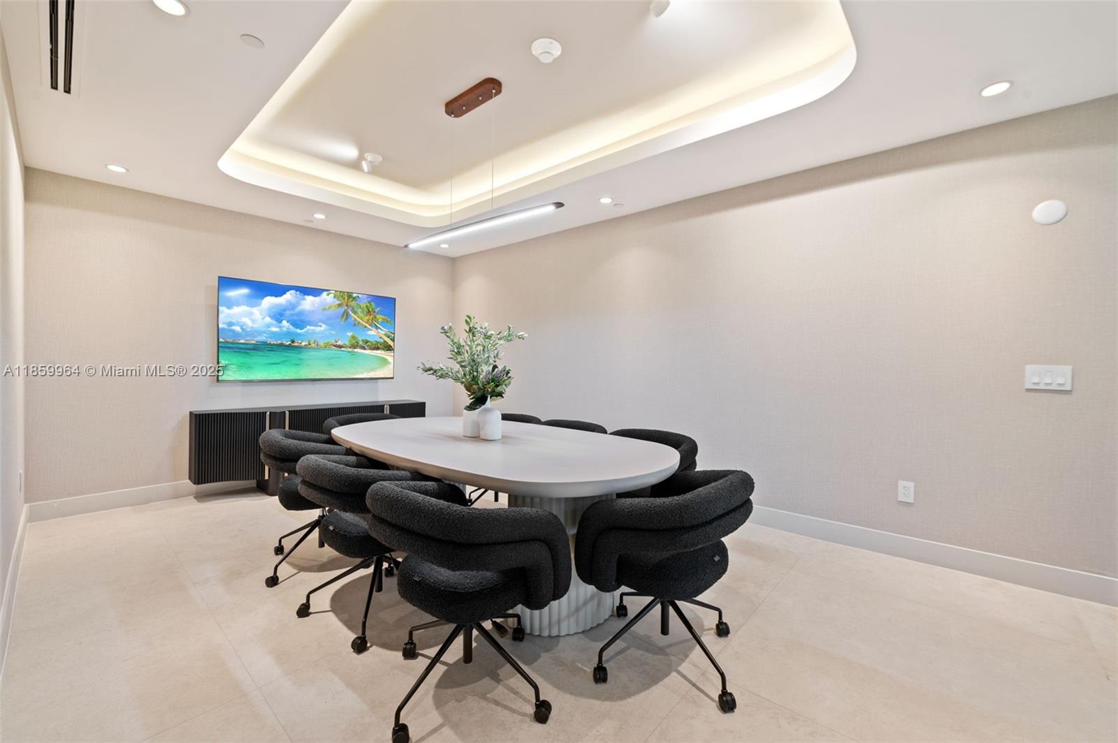 ARIA RESERVE - Residential Lease