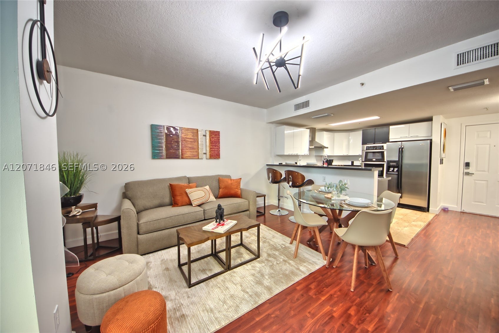 170 SE 14th St 2303