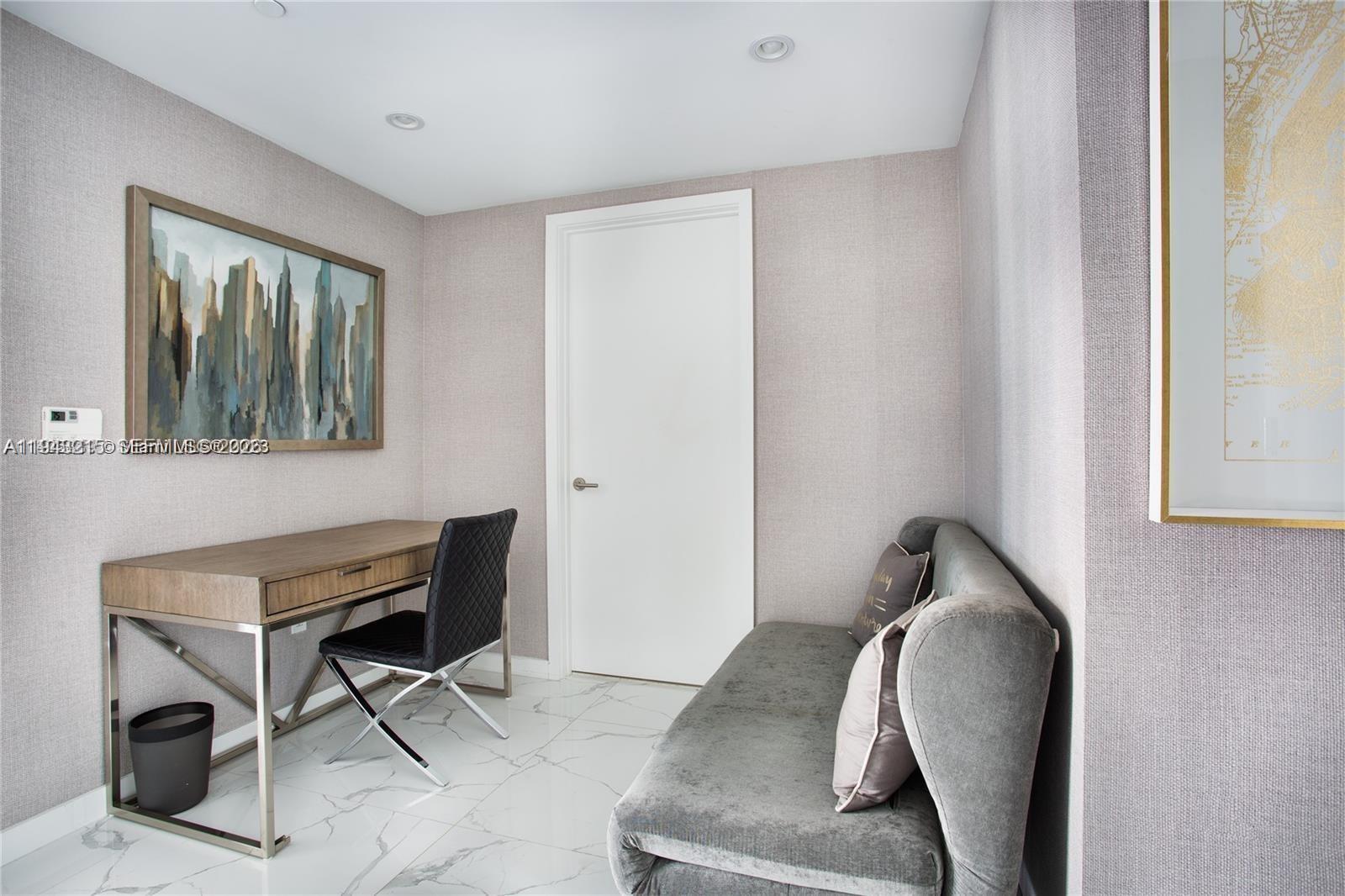 1300 S MIAMI AVENUE CONDO - Residential