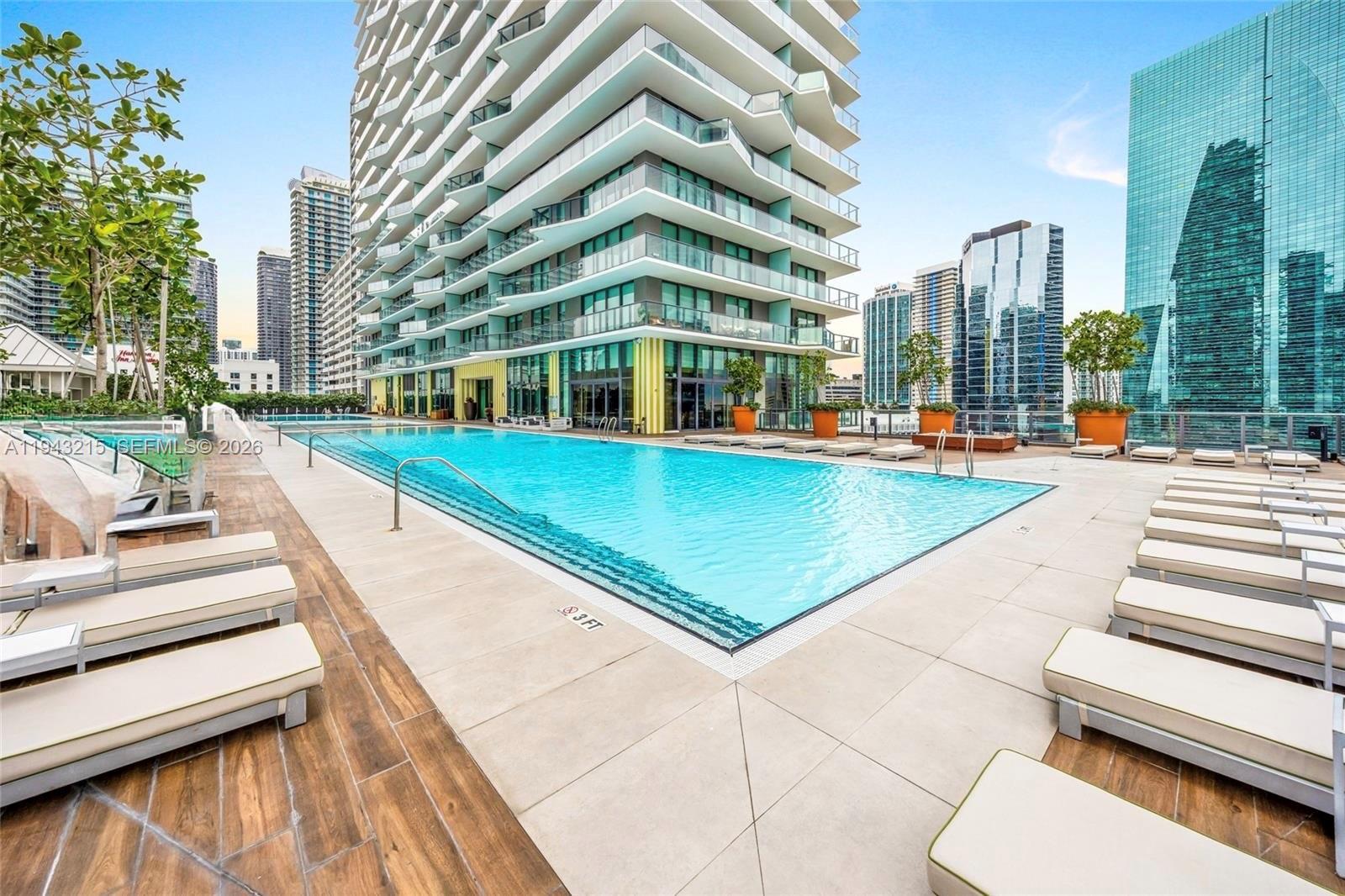 1300 S MIAMI AVENUE CONDO - Residential