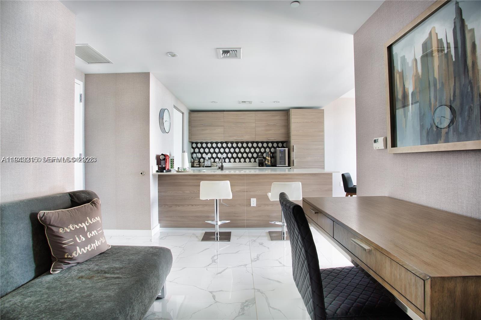 1300 S MIAMI AVENUE CONDO - Residential