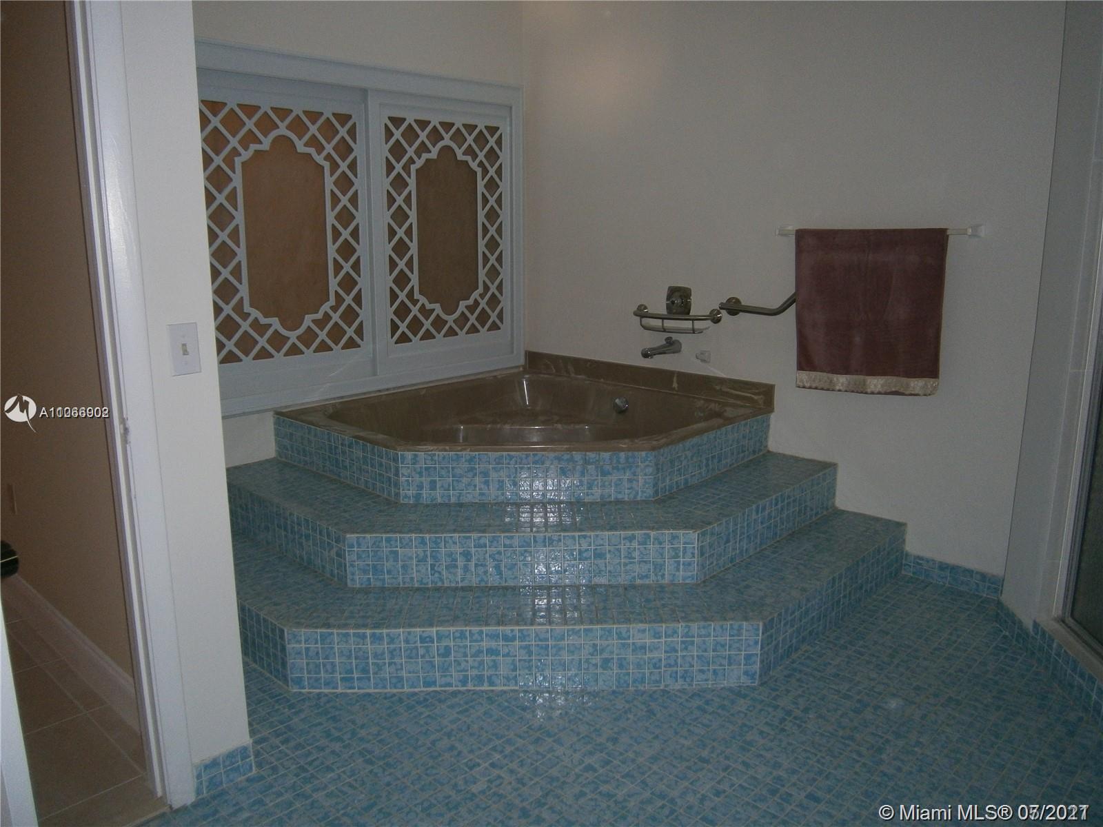 SANDPIPER AT CALIF CLUB C - Residential