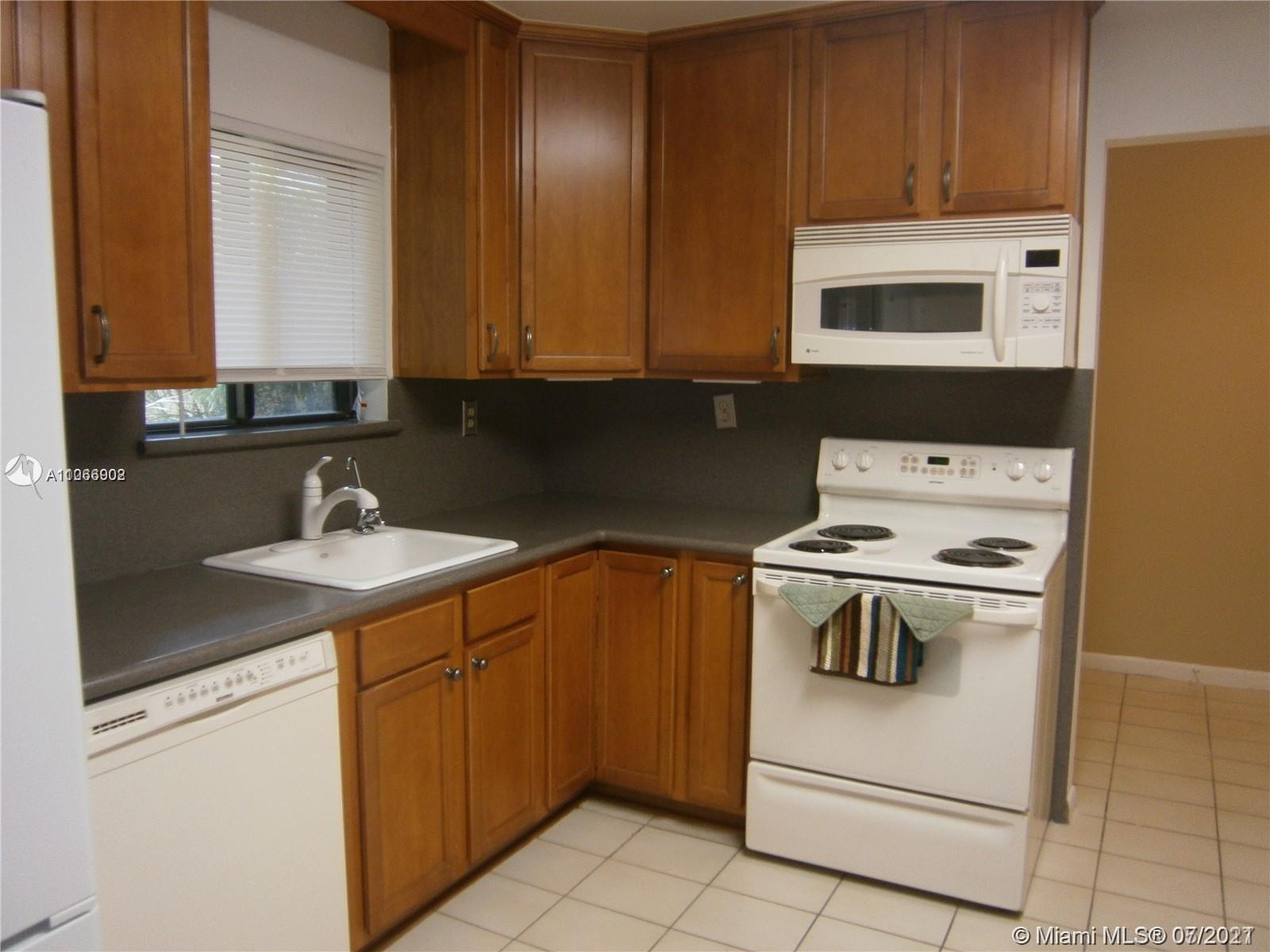 SANDPIPER AT CALIF CLUB C - Residential