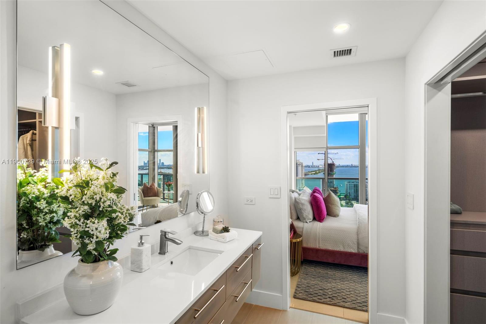 FOUR MIDTOWN MIAMI CONDO - Residential