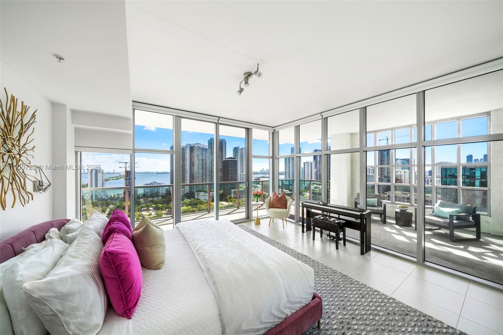 FOUR MIDTOWN MIAMI CONDO - Residential