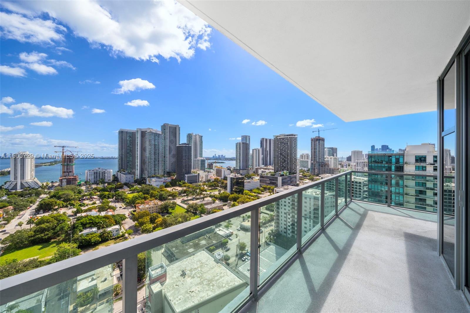 FOUR MIDTOWN MIAMI CONDO - Residential