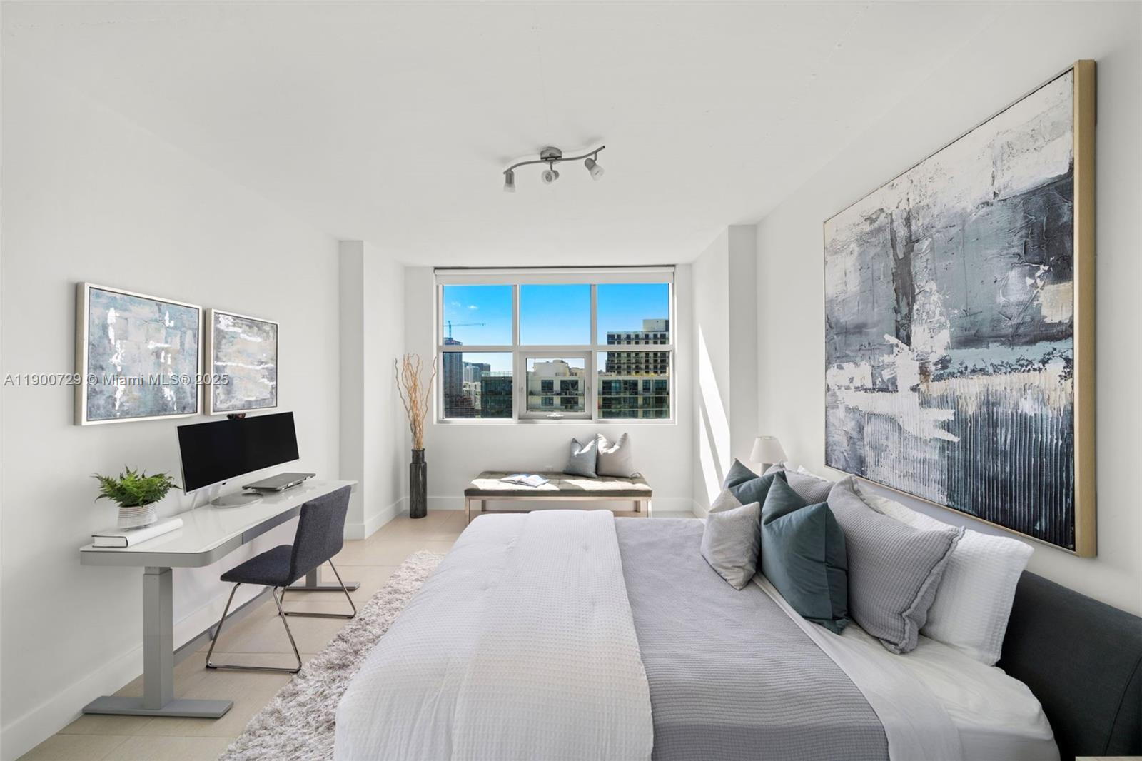 FOUR MIDTOWN MIAMI CONDO - Residential
