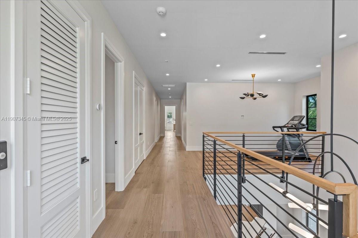 OAKRIDGE ESTATES SEC 3 - Residential