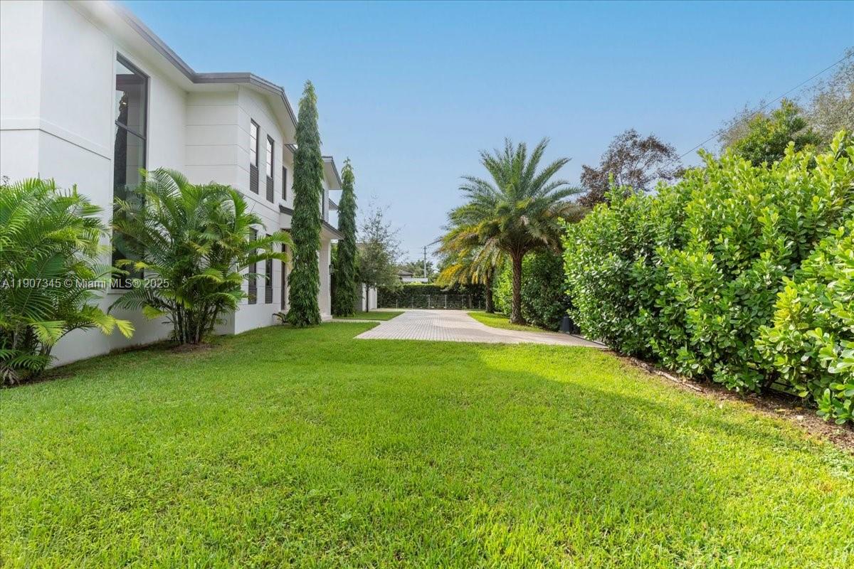 OAKRIDGE ESTATES SEC 3 - Residential