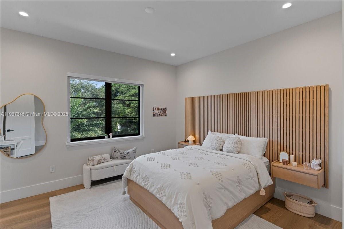 OAKRIDGE ESTATES SEC 3 - Residential