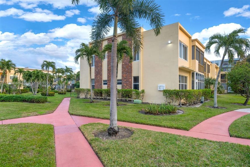 This stunning corner unit has been completely remodeled and is move-in ready! Featuring 2 spacious bedrooms and 2 modern bathrooms, this apartment offers a perfect blend of comfort and style.
Highlights include:
Impact Windows for safety and energy efficiency
Bright and open layout with plenty of natural light
Prime central location in Hallandale, just minutes from the beach, top-rated restaurants, and shopping centers
Don’t miss this amazing opportunity to own a gorgeous condo in one of the most desirable areas. Schedule your showing today!