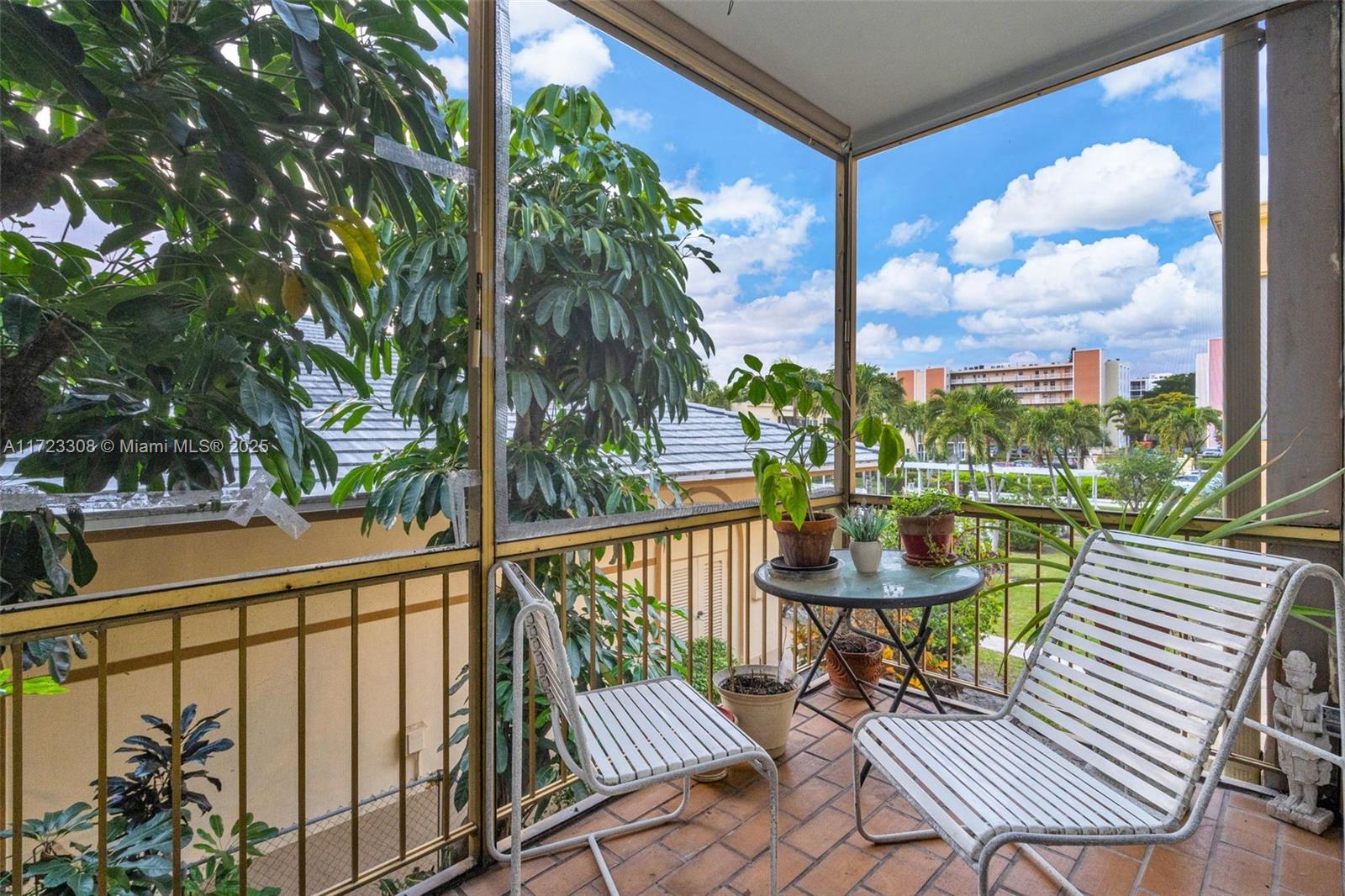 IRVINGTON GARDENS CONDO - Residential