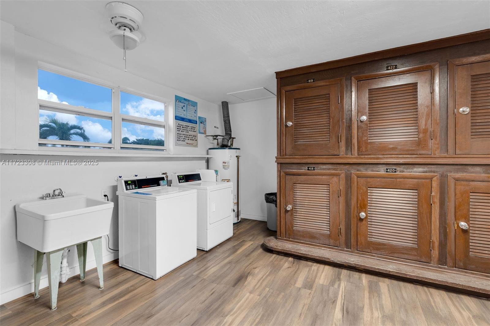 IRVINGTON GARDENS CONDO - Residential