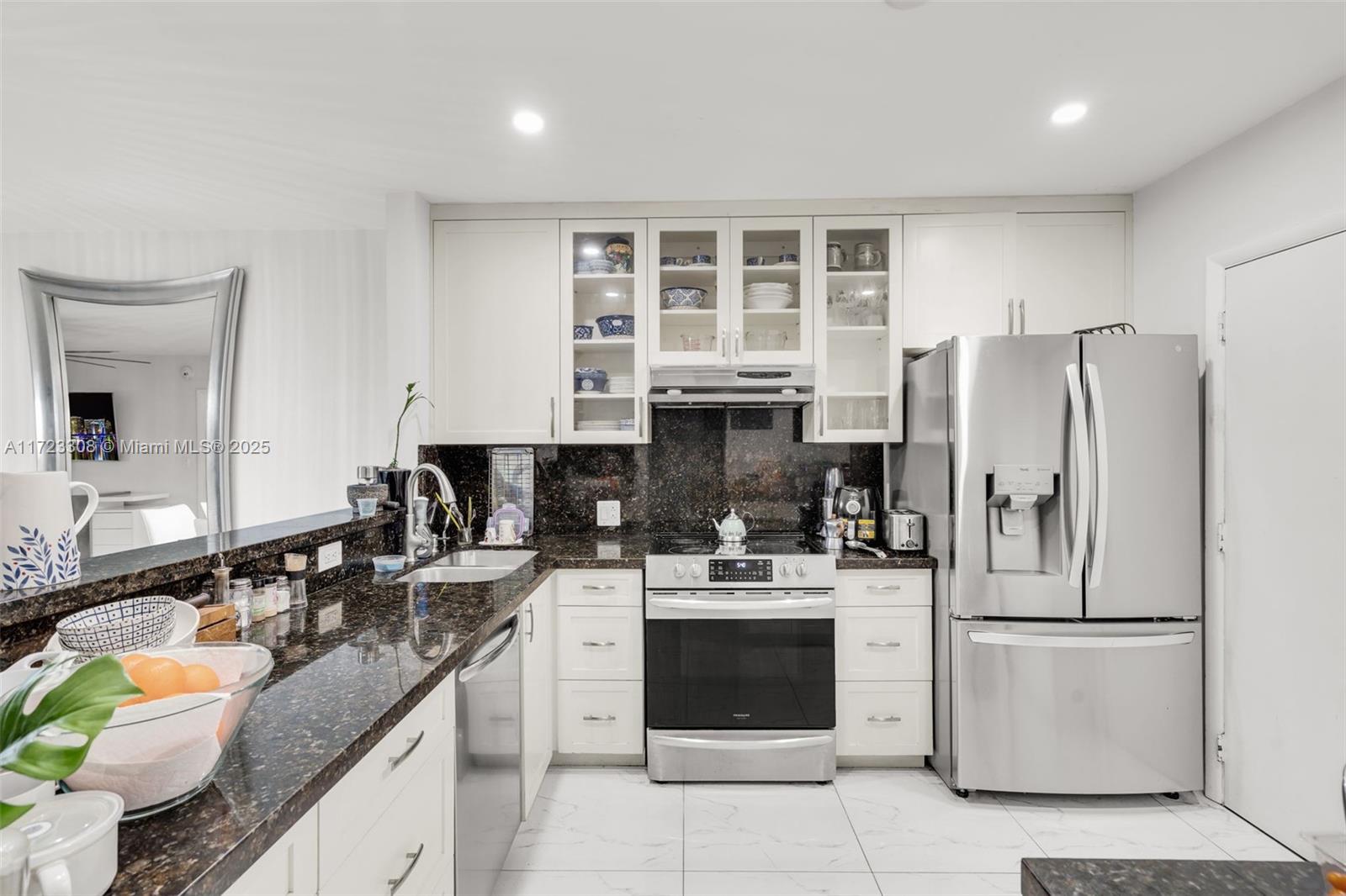 IRVINGTON GARDENS CONDO - Residential