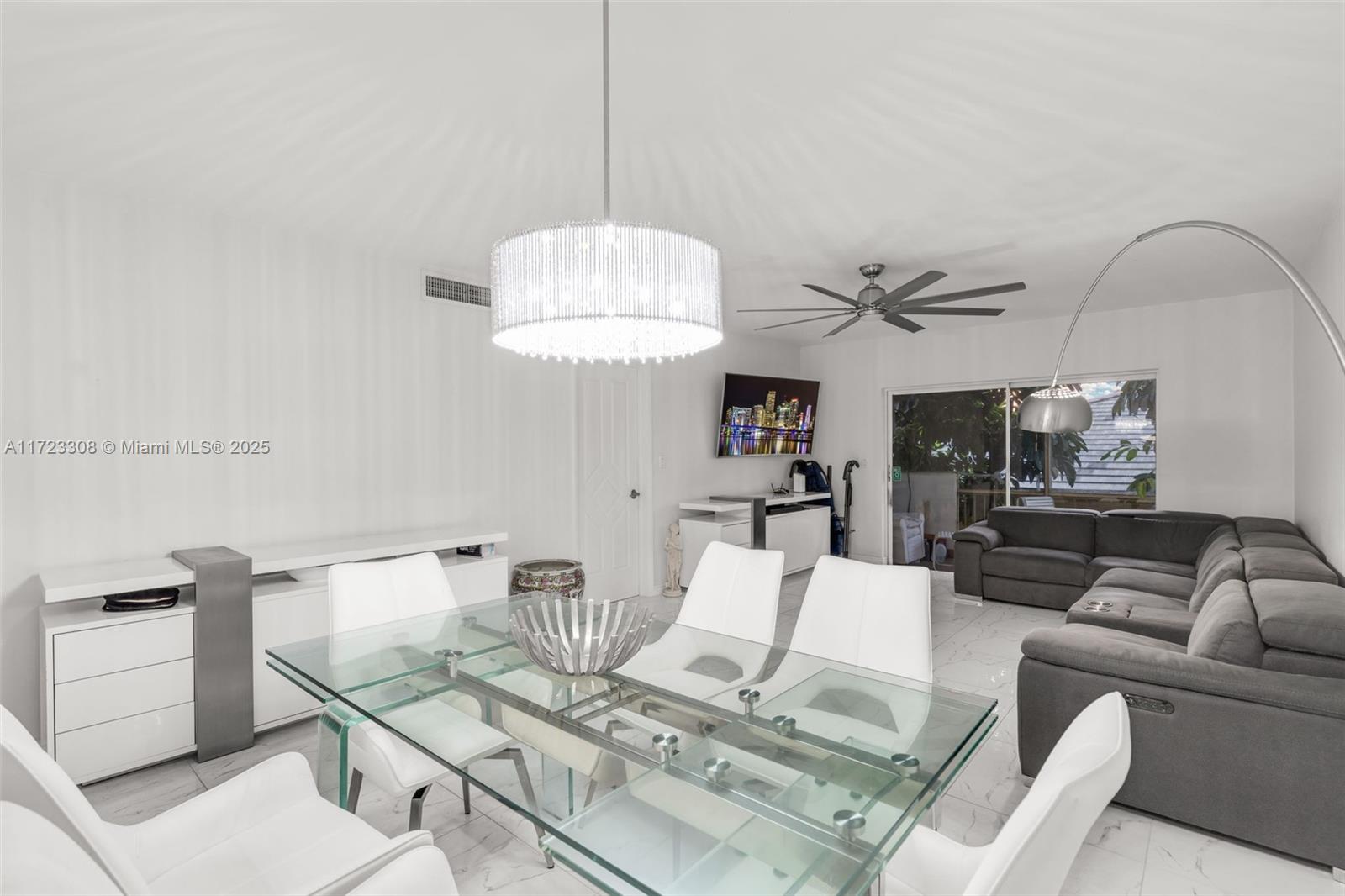 IRVINGTON GARDENS CONDO - Residential