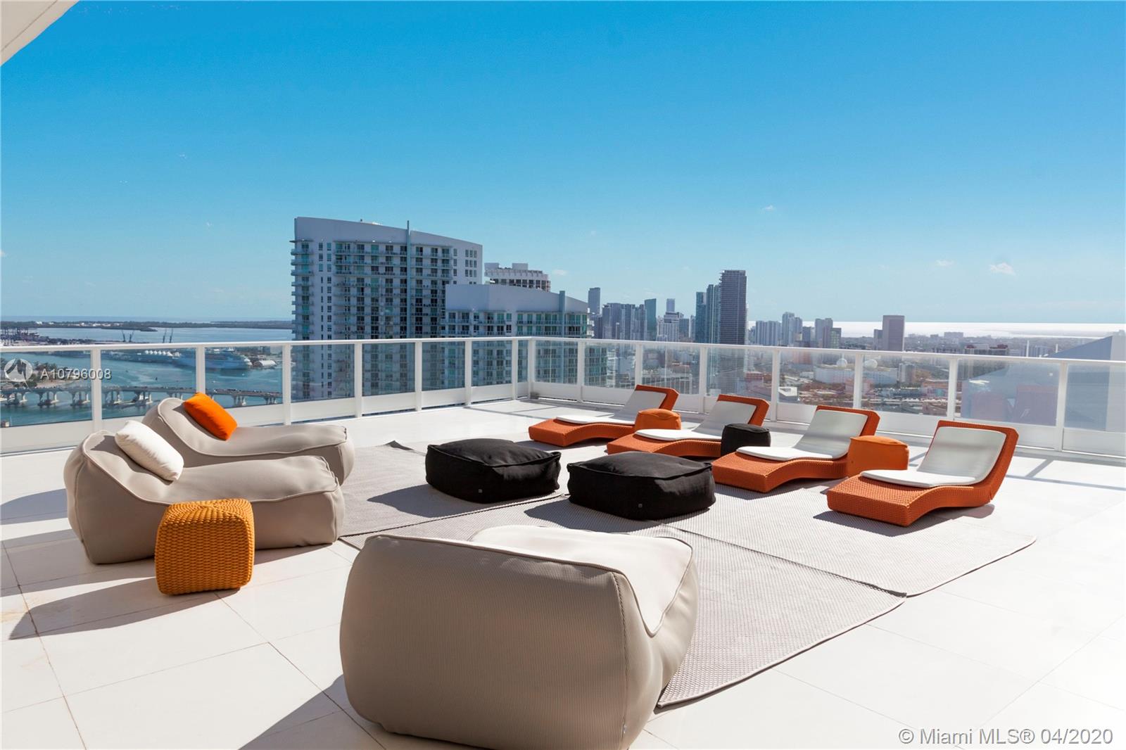 Paramount Bay - Residential