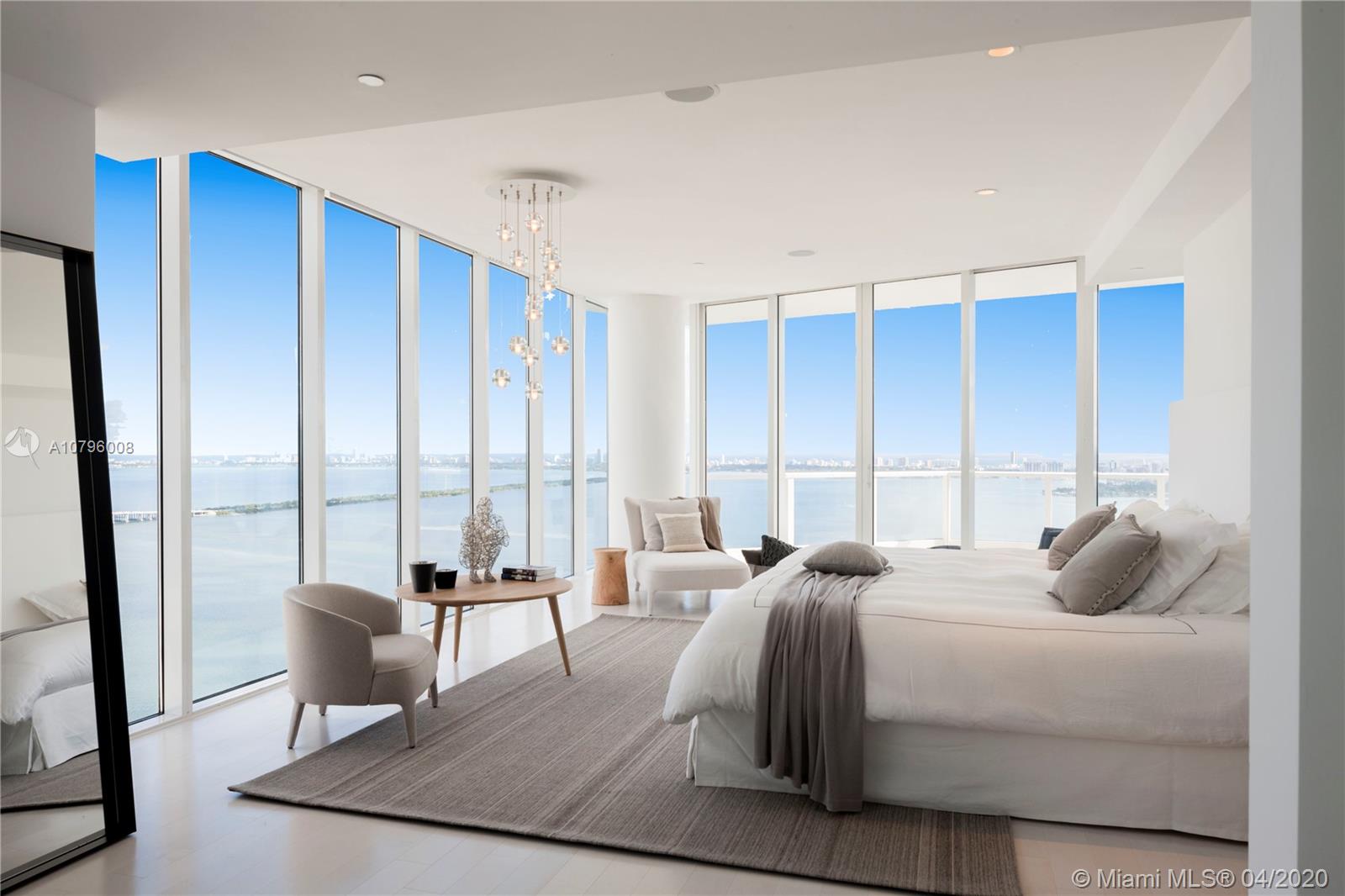 Paramount Bay - Residential