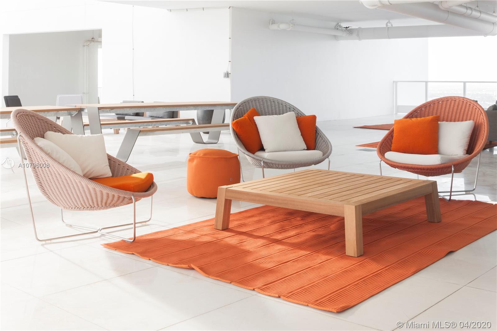 Paramount Bay - Residential