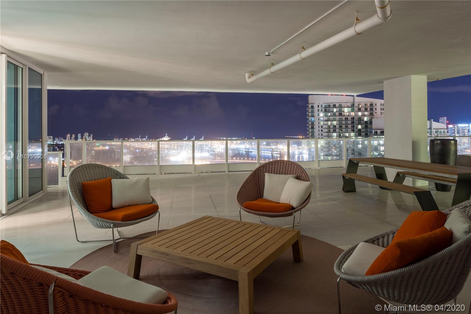 Paramount Bay - Residential