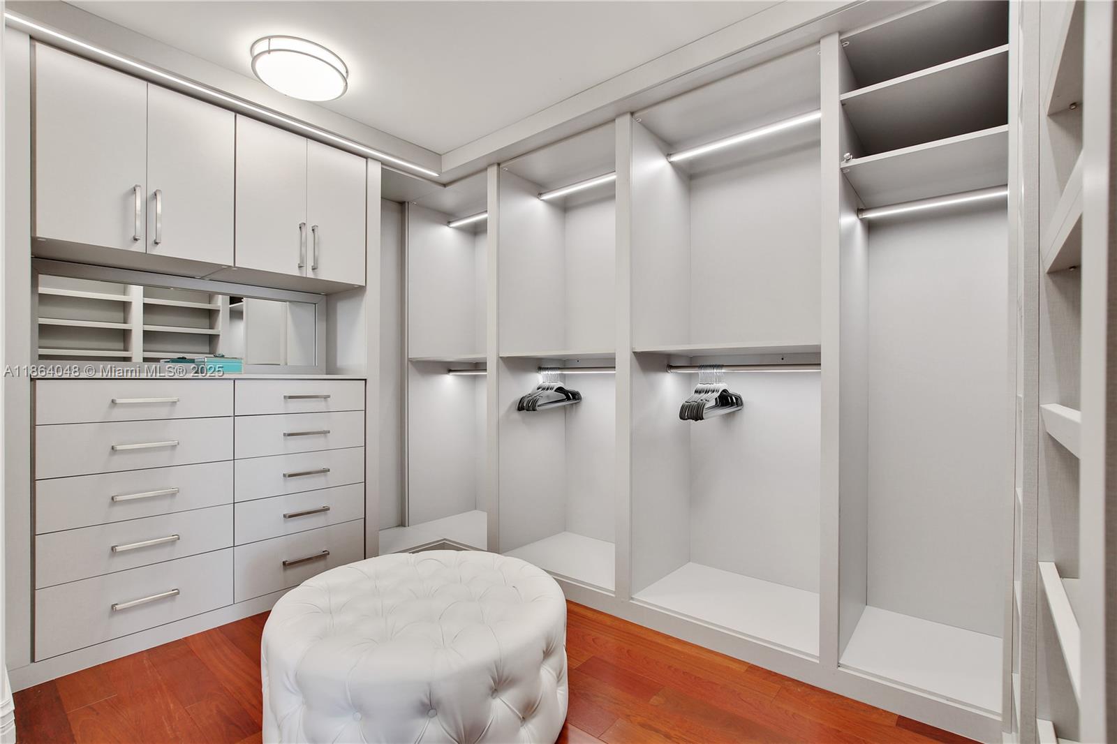 Palm Island - Residential Lease