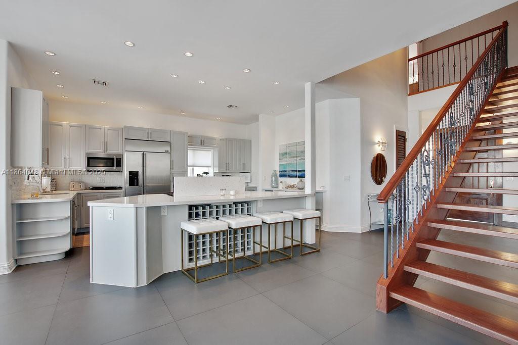 Palm Island - Residential Lease