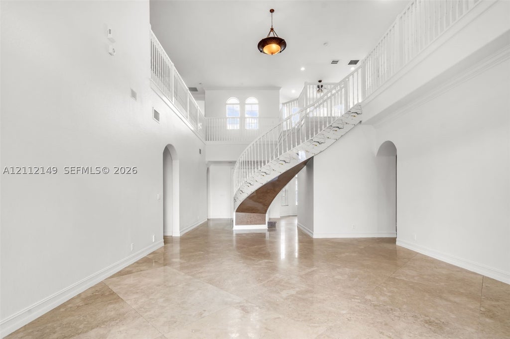 Photo of 8887 Cobblestone Point Cir, Boynton Beach, FL 33472 (MLS # A12112149)