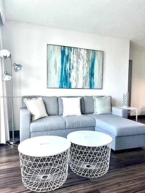 TIDES ON HOLLYWOOD BEACH - Residential