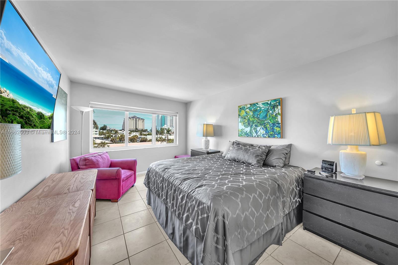 NAUTICAL TOWERS CONDO - Residential