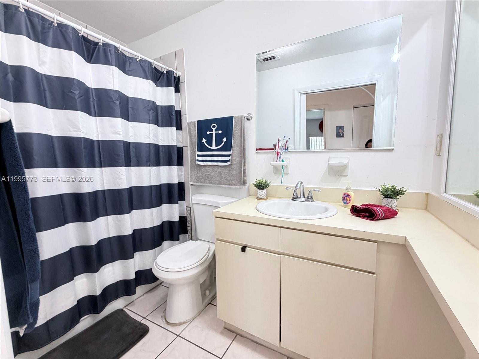 HOWARD PARK - Residential Lease