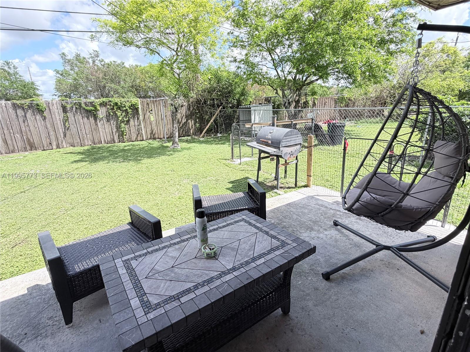 HOWARD PARK - Residential Lease