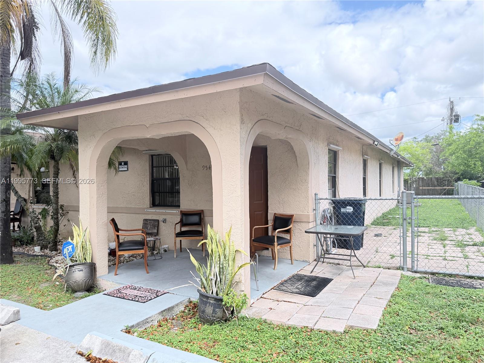 HOWARD PARK - Residential Lease