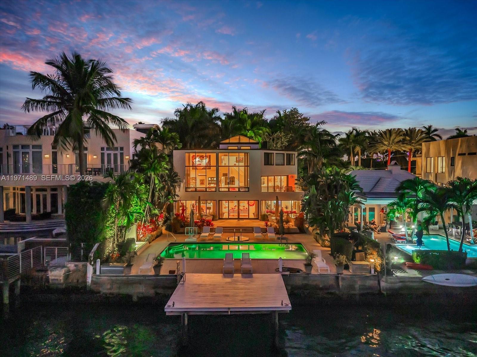 HIBISCUS ISLAND - Residential