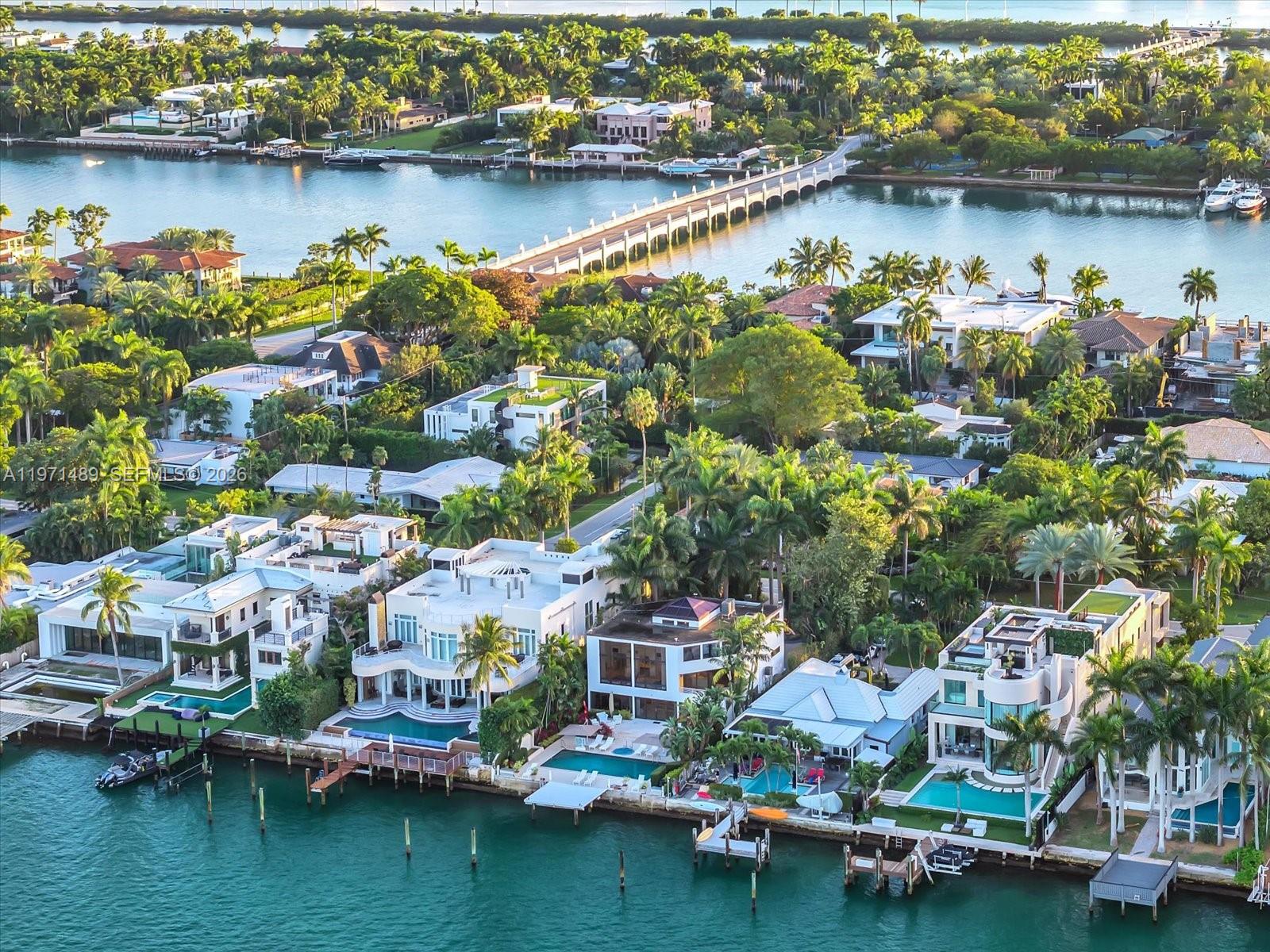 HIBISCUS ISLAND - Residential