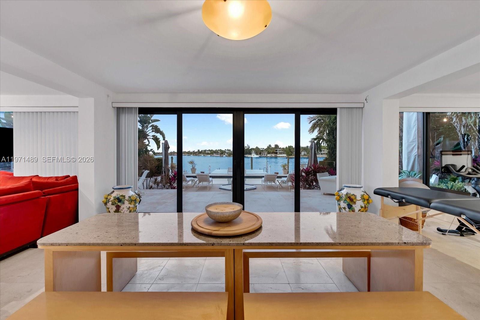 HIBISCUS ISLAND - Residential