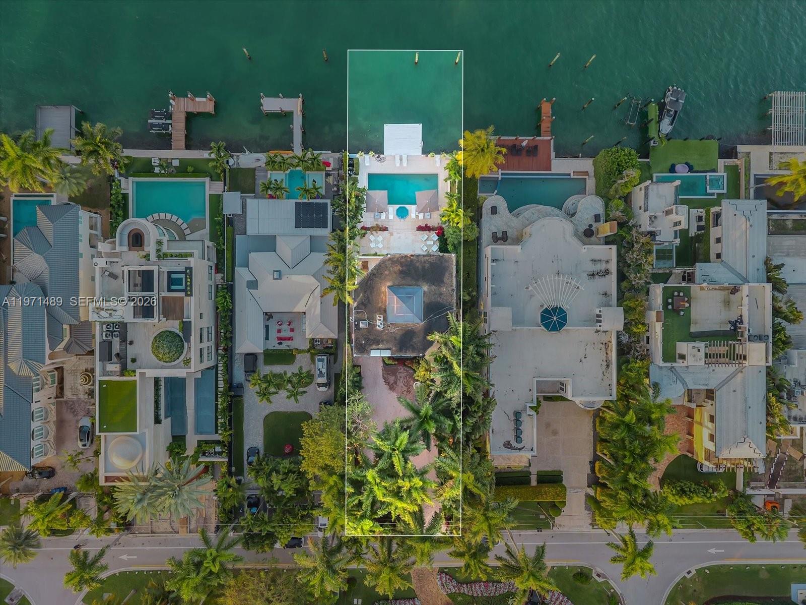 HIBISCUS ISLAND - Residential