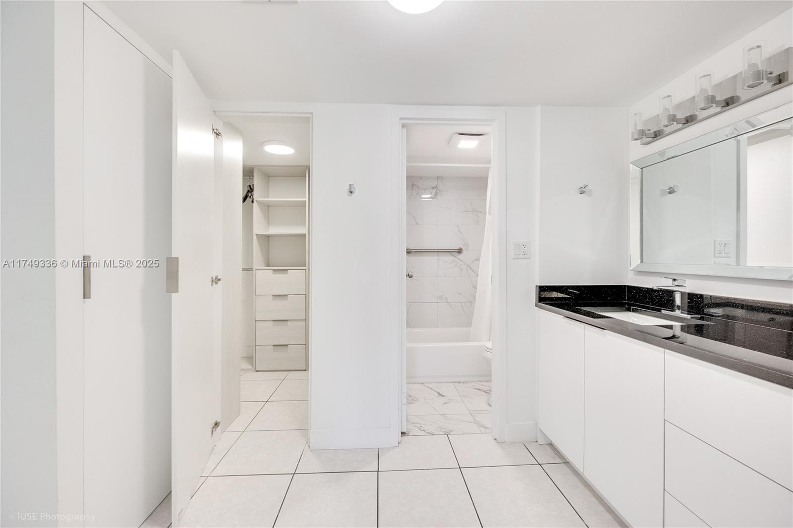 100 Bayview Dr 1231
