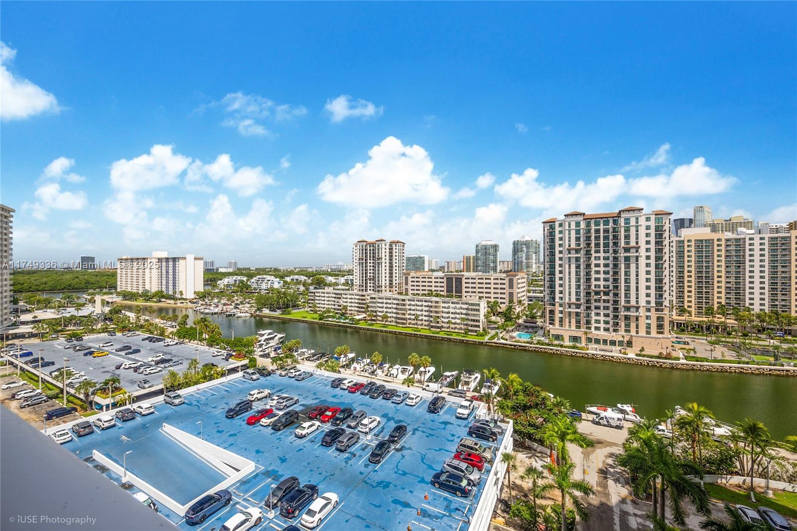 100 Bayview Dr 1231