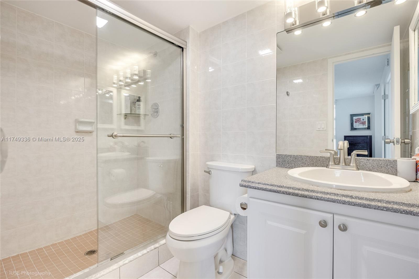 ARLEN HOUSE EAST CONDO - Residential