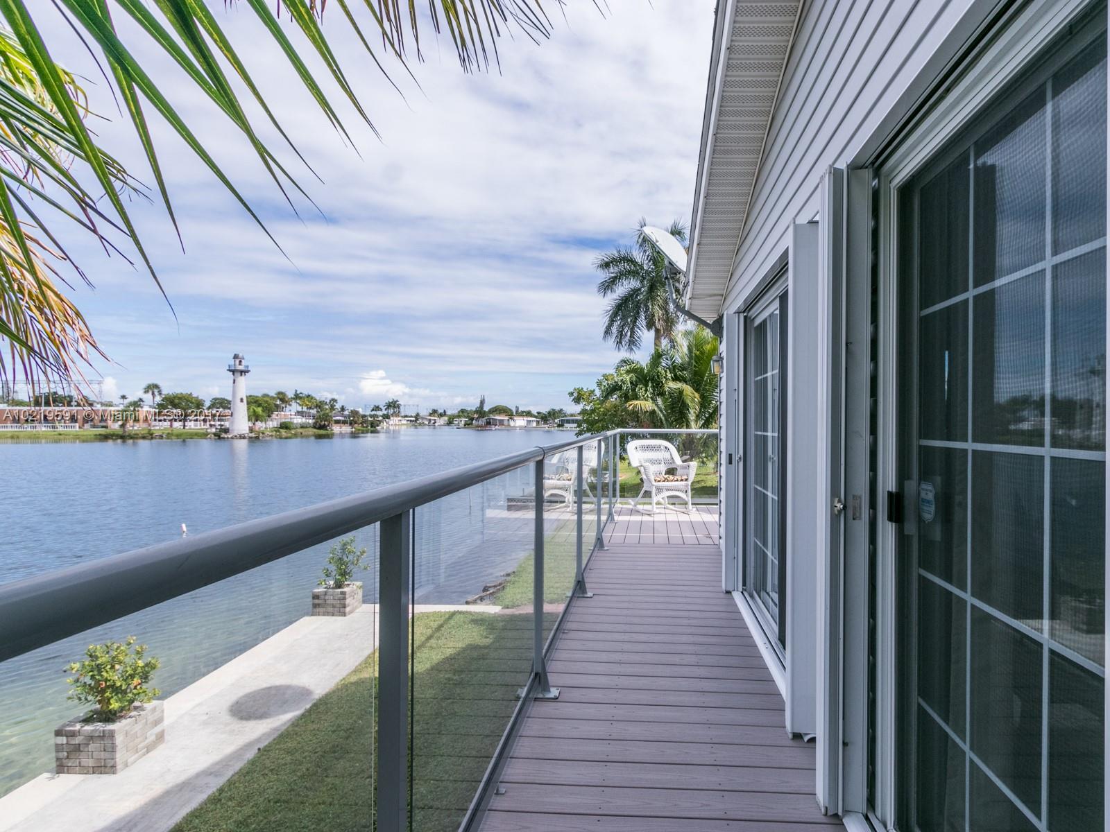 Ravenswood Estates & Mari - Residential