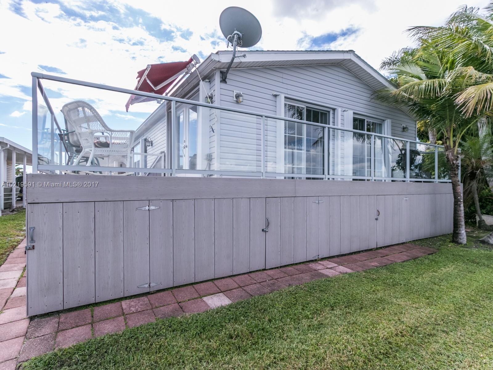 Ravenswood Estates & Mari - Residential