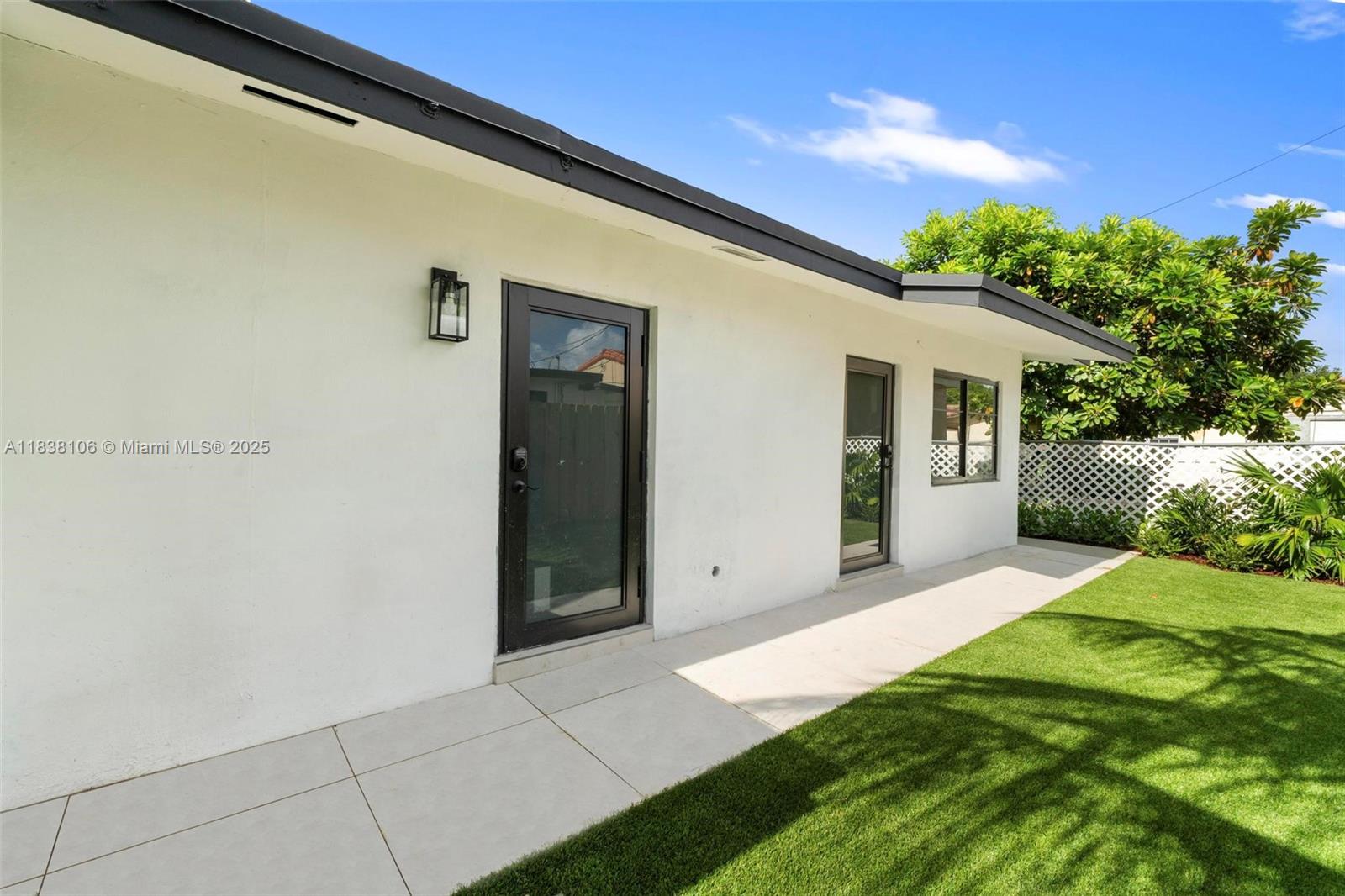 Modern 1BR/1BA unit, bright living space in the heart of Miami! Clean and move-in ready with stylish tile flooring, ample natural light, and a smart layout. Enjoy a spacious bedroom, updated kitchen and bath, and access to a beautifully shared backyard perfect for relaxing outdoors. Parking available on-site. Prime location close to shops, dining, and major highways. . Fast approval — schedule your tour today! We present all offers.
