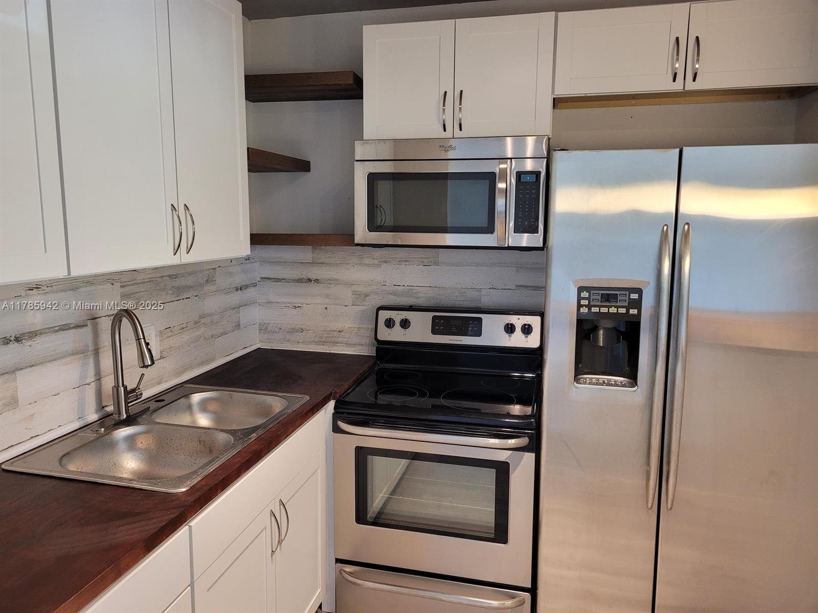 SALISBURY CONDOS - Residential