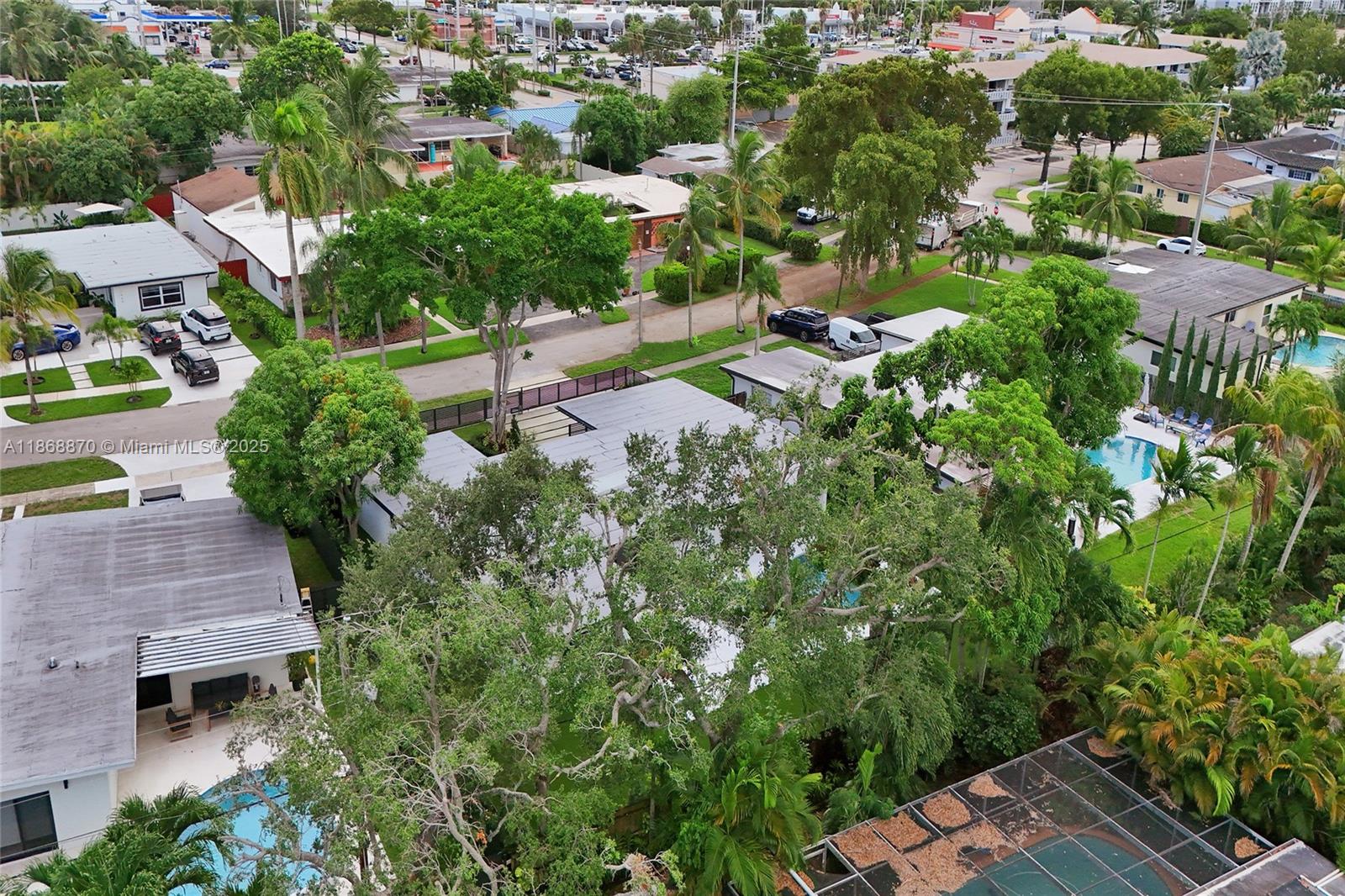 SKY LAKE - Residential