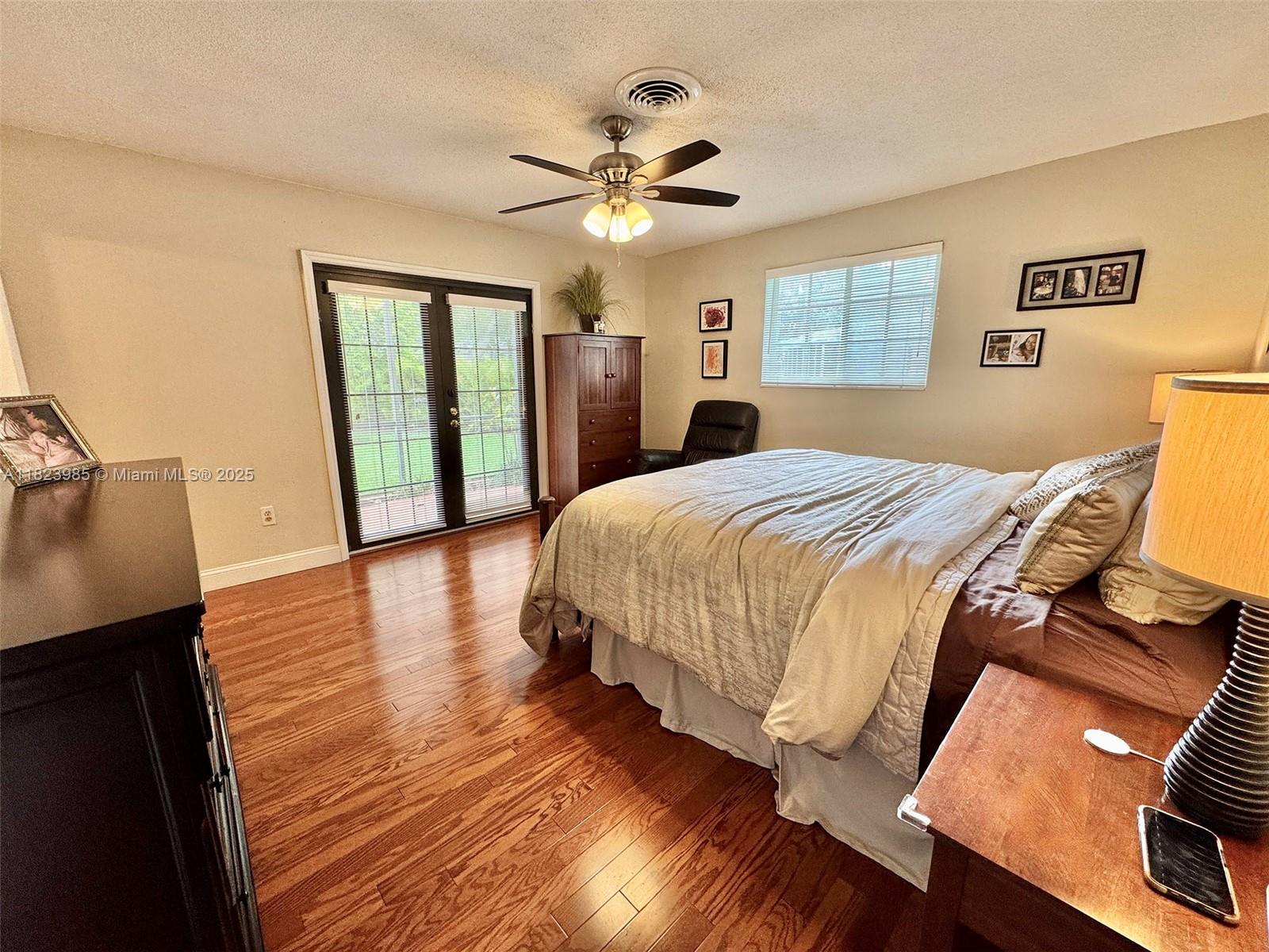 CORAL REEF ESTS 6TH ADDN - Residential