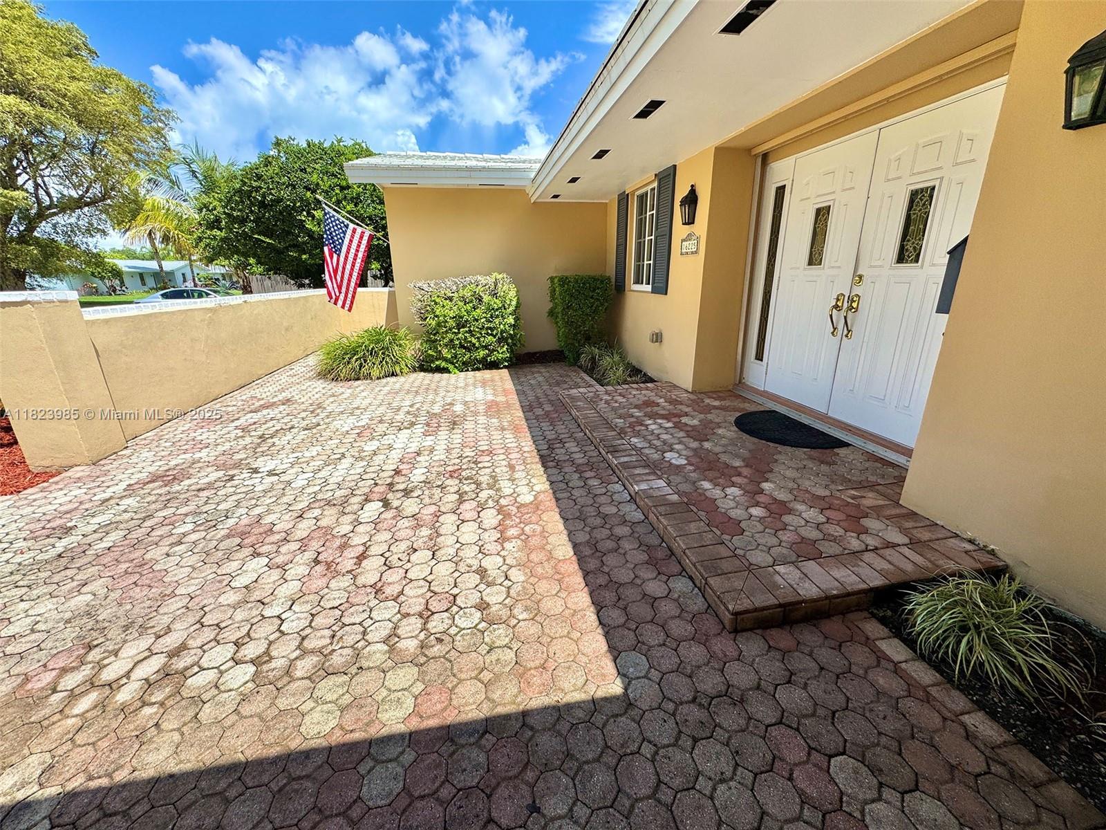 16225 SW 88th Ave Rd