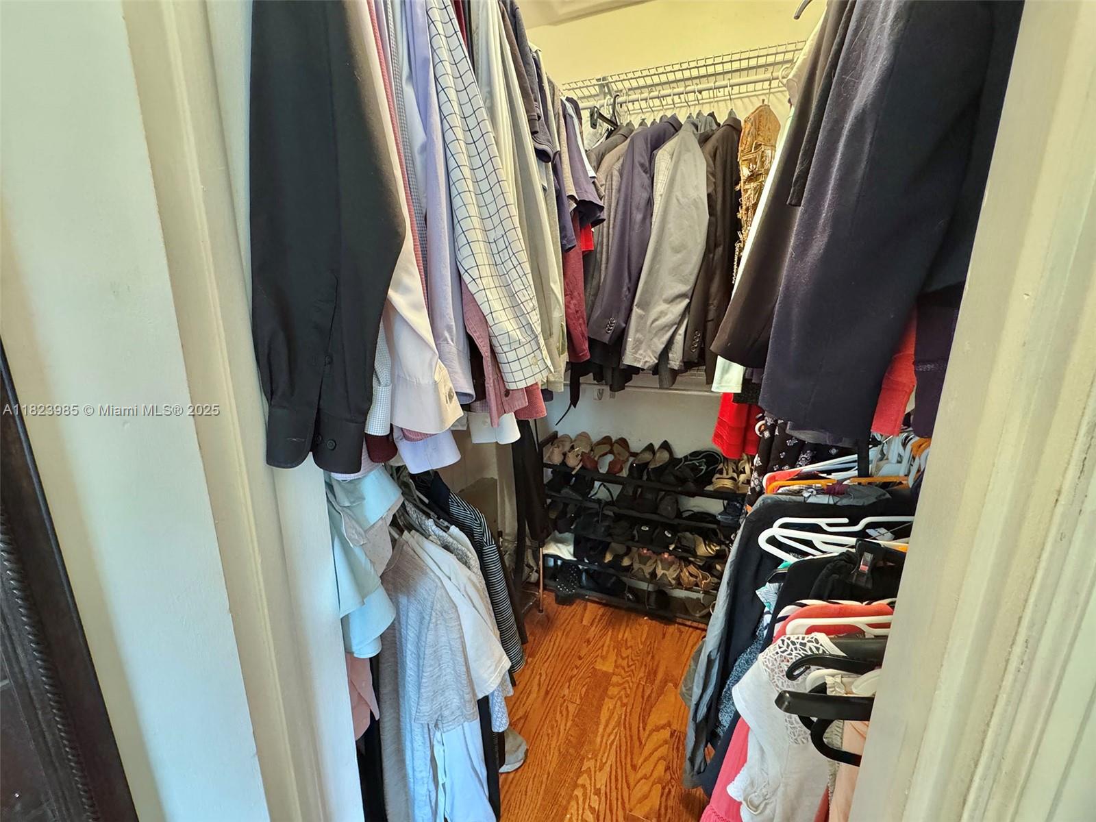 CORAL REEF ESTS 6TH ADDN - Residential